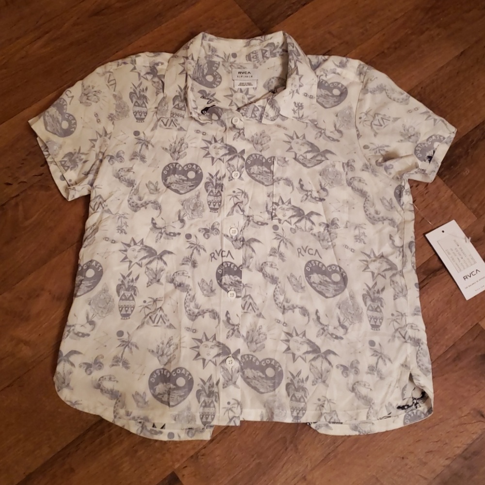 RVCA cropped button down open back shirt